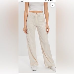 AE baggy wide leg cargo pant